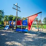 Semesterbostad Dadaj Summer Camp - Caloroczne Ruklawki *