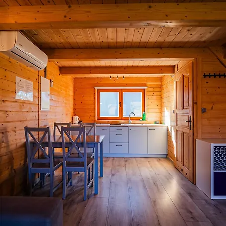 Semesterbostad Dadaj Summer Camp - Caloroczne Ruklawki Biskupiec (Olsztyn)