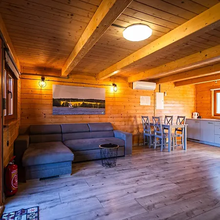 Dadaj Summer Camp - Caloroczne Ruklawki Nyaraló *
